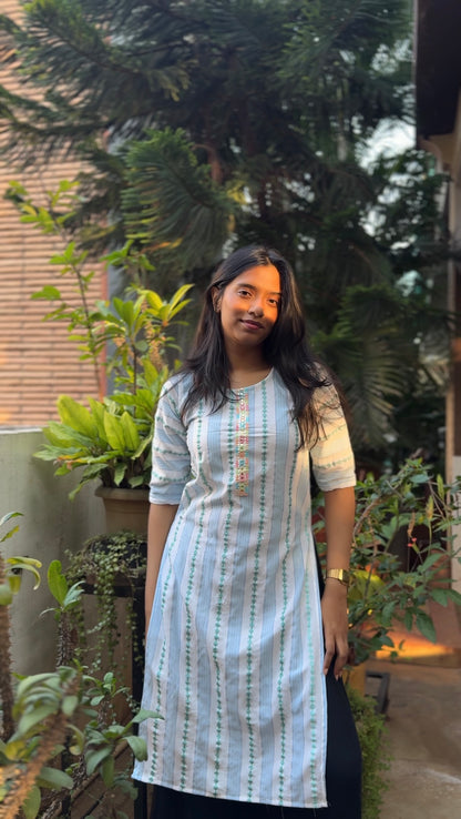 Junoon  (Soft pastel striped kurti)